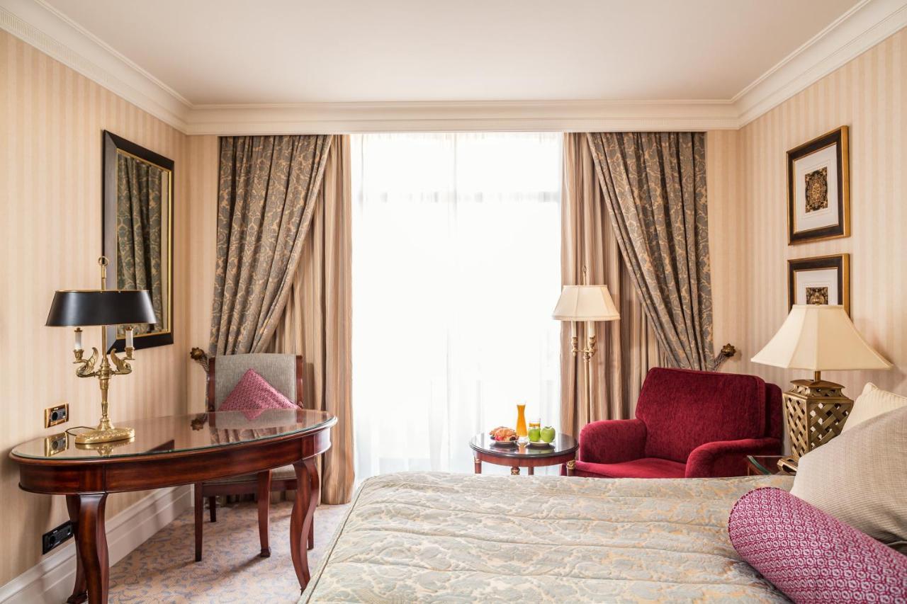 Intercontinental - Kyiv By Ihg Hotel Kültér fotó