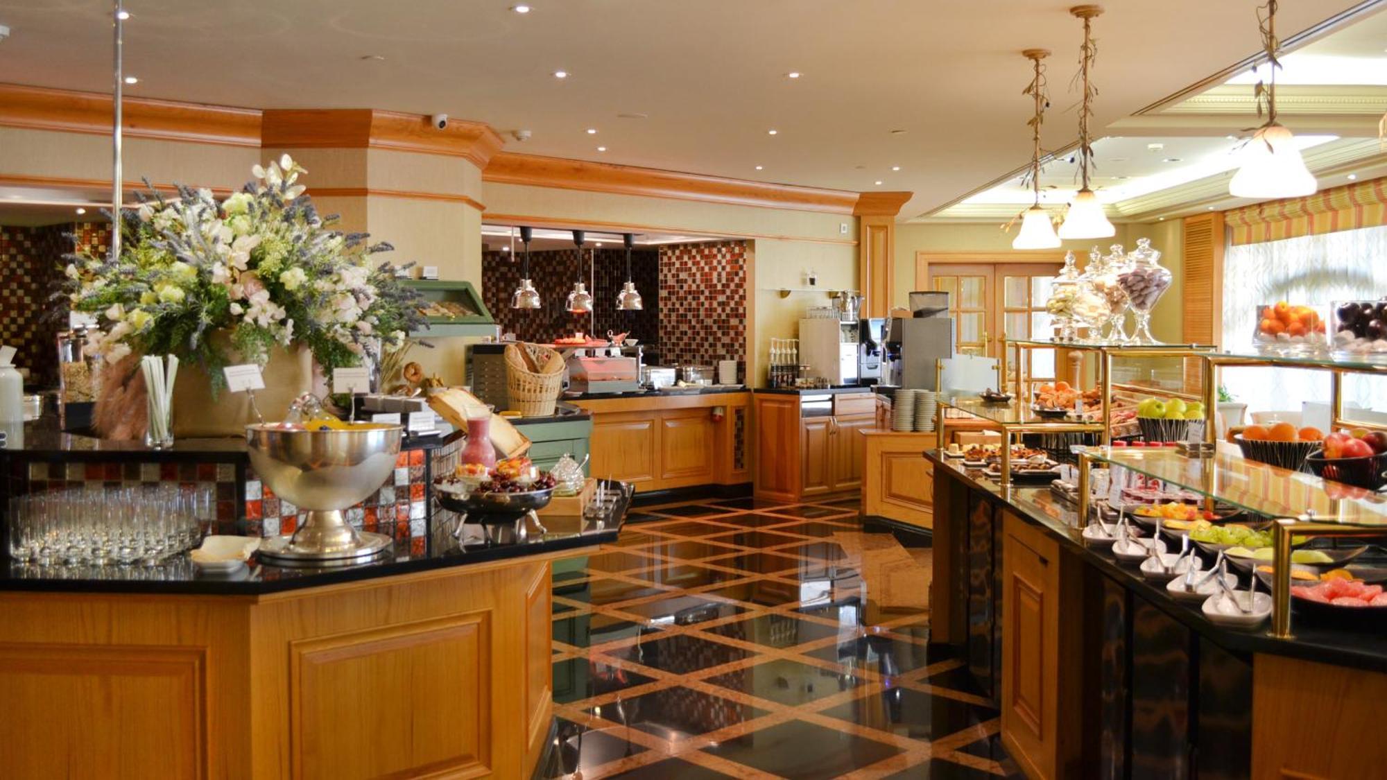 Intercontinental - Kyiv By Ihg Hotel Kültér fotó